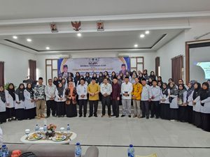 NGOPI Titik Sungai Penuh, FTK UIN Jambi dan DPR RI Perkuat Kepemimpinan Madrasah Humanis di Era Digital