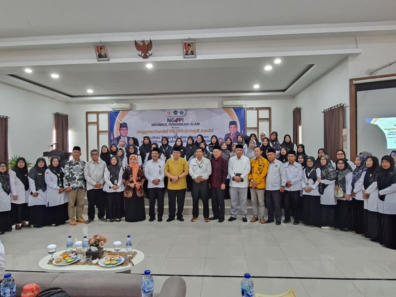 NGOPI Titik Sungai Penuh, FTK UIN Jambi dan DPR RI Perkuat Kepemimpinan Madrasah Humanis di Era Digital